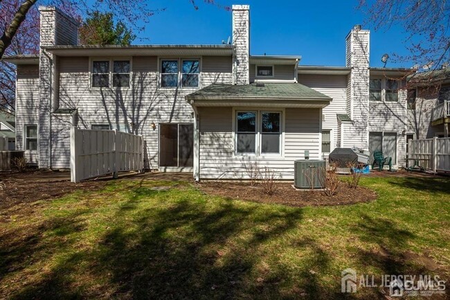 Building Photo - 29 Sandpiper Dr