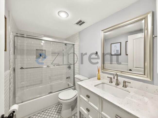 Building Photo - 8162 Havasu Cir