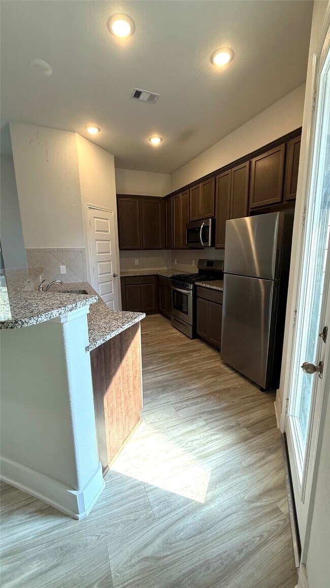 Building Photo - 4001 Cusco Ln