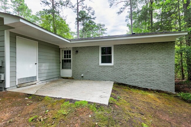 Building Photo - 928 Jason Ct