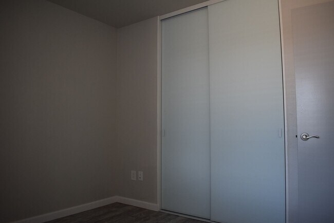 Building Photo - Beautiful 3 bedroom 2 bath Santee Home!
