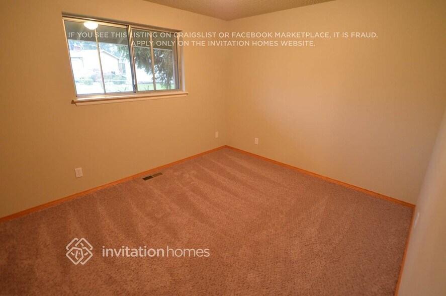 Building Photo - 1709 Dogwood Dr SE