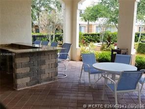 Building Photo - 9825 Baywinds Blvd