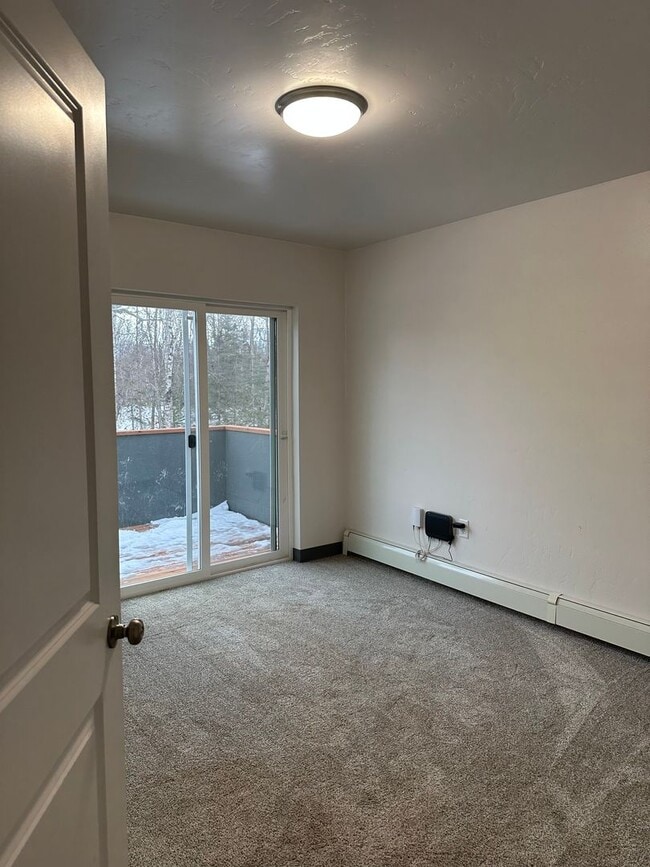 Building Photo - 8193 N Mohawk St