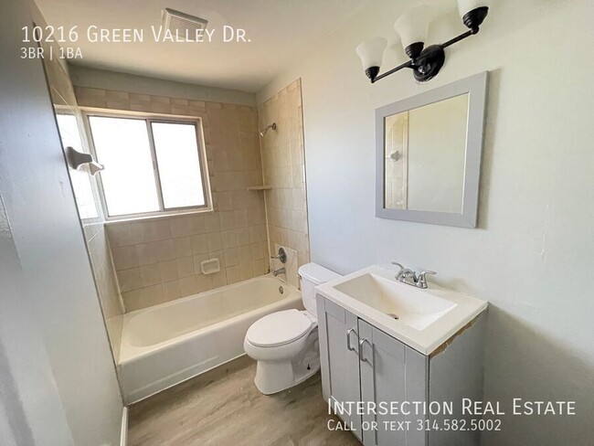 Building Photo - Adorable 3 Bed/1Bath in Northland Hills