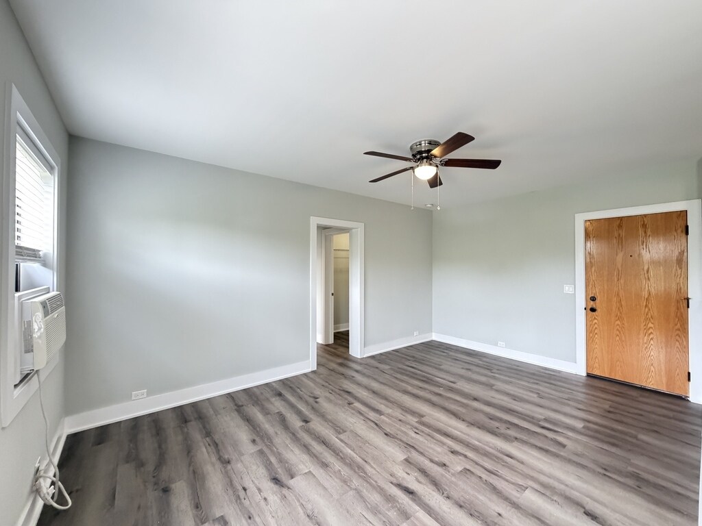 Building Photo - 730 Judson Ave