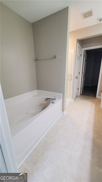 Building Photo - 4101 Royal Regency Cir