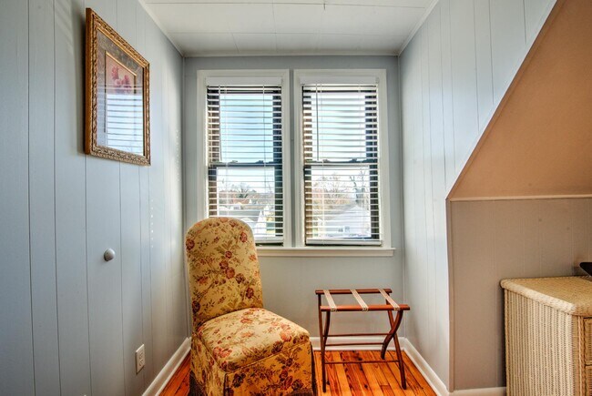 Building Photo - 1624 Edgemont Ave