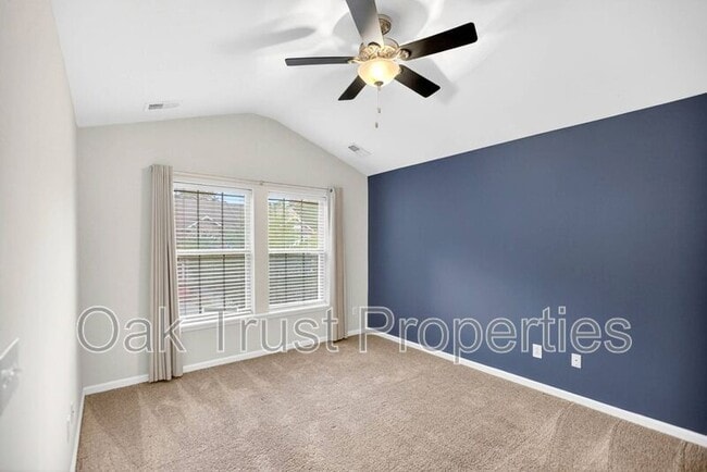 Building Photo - 854 Bibury Ct
