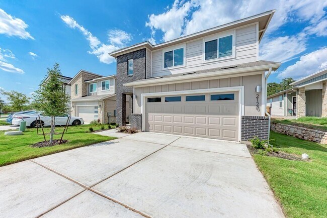 Building Photo - 2120 Ettalee Ct