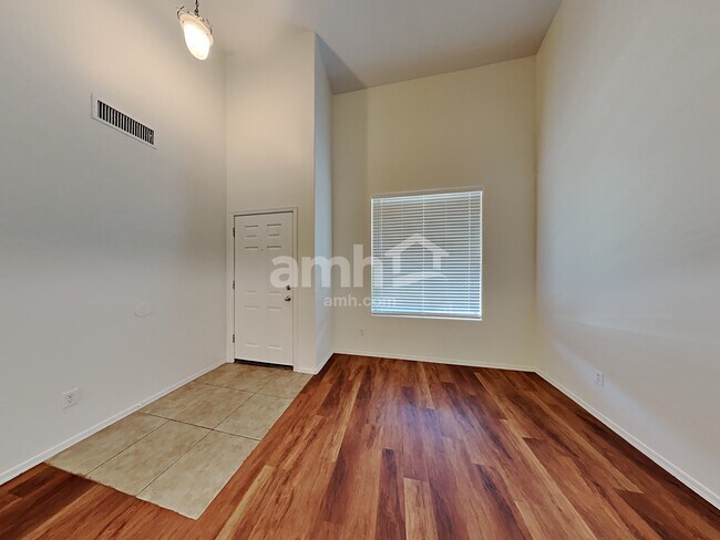 Building Photo - 17584 W Banff Ln