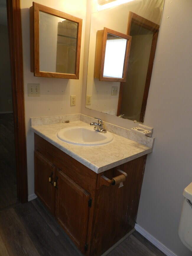 Building Photo - 20307 Sedalia Rd