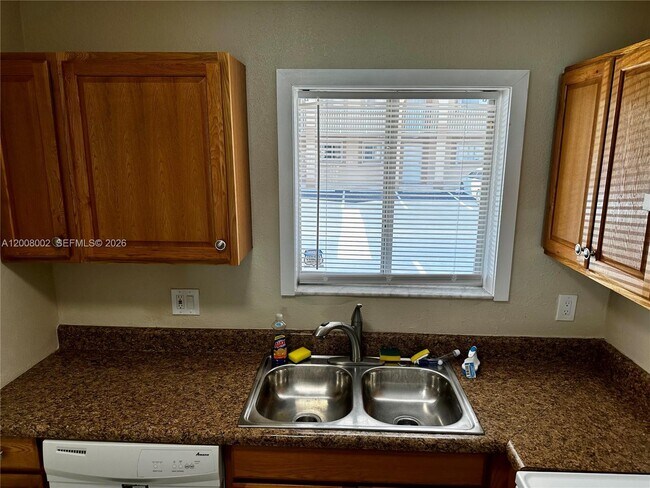 Building Photo - 7011 W 29th Ave