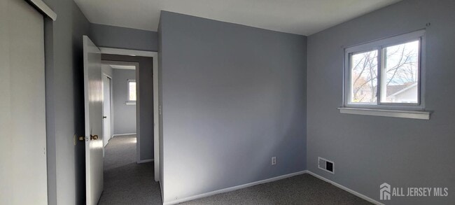 Building Photo - 12 Van Buren Ave