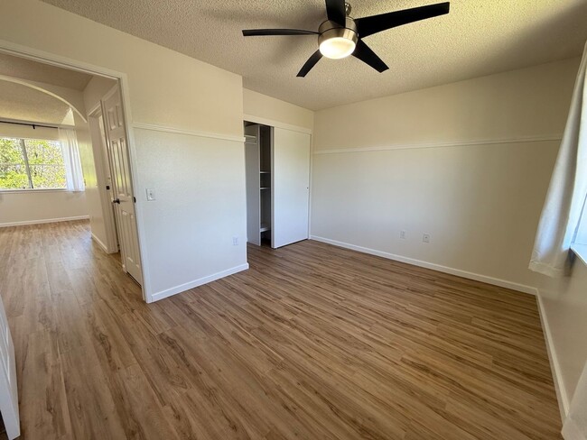 Building Photo - For Rent - [Northpointe 2] 95-1021 Kaapeha...