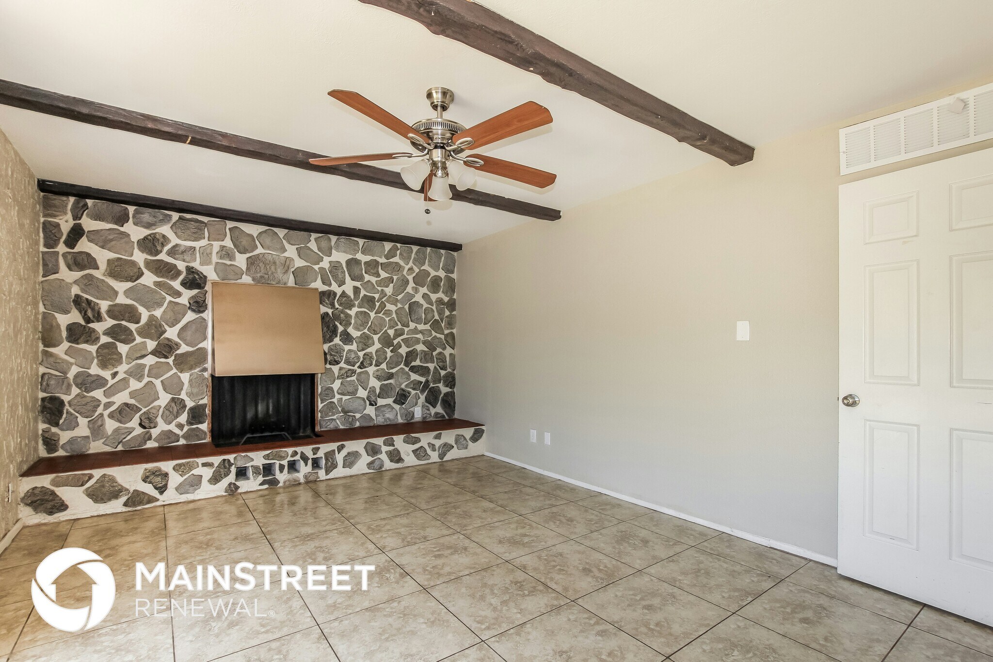 Building Photo - 5353 N 61st Ave