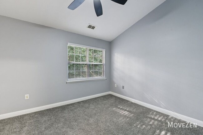 Building Photo - 12315 Bluestem Ln