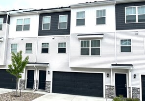 Building Photo - 205 NE 23rd Ln