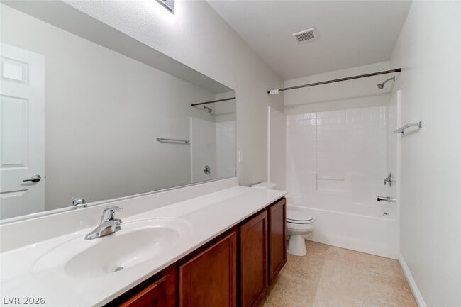 Building Photo - 6117 Riverwalk Falls St