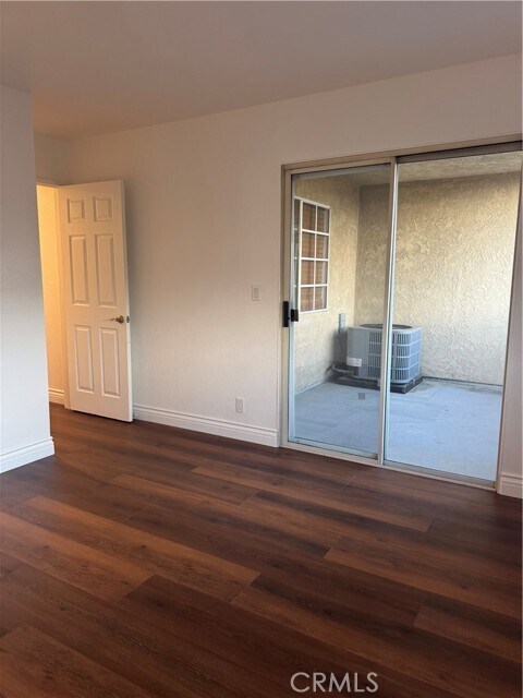 Building Photo - 301 W Mountain View Ave