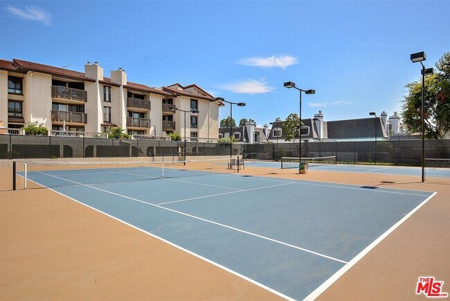 Building Photo - 8600 Tuscany Ave