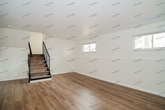 Building Photo - 5244 Refugee Rd