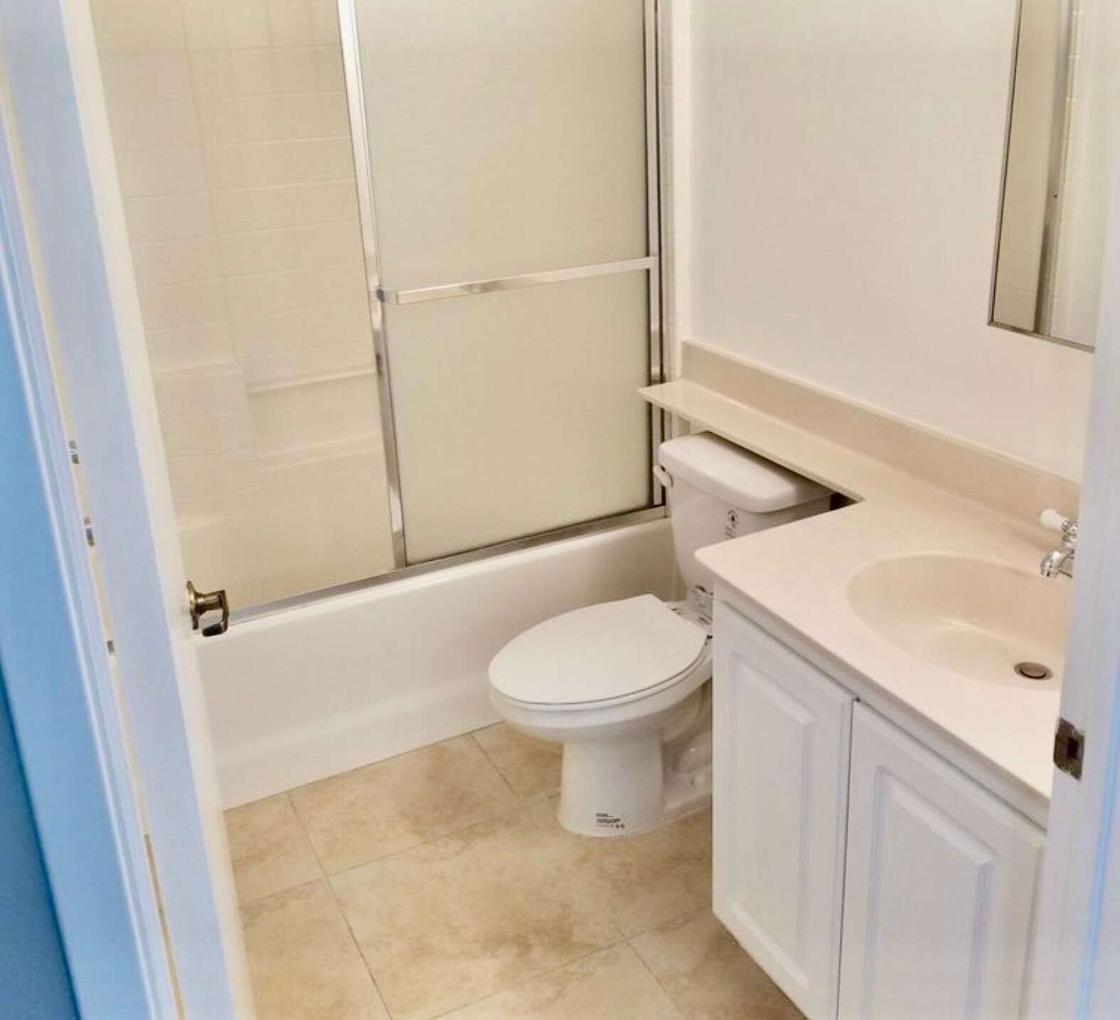 Building Photo - 3845 Vinton Ave