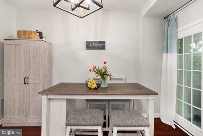 Building Photo - 4326 Sutler Hill Square