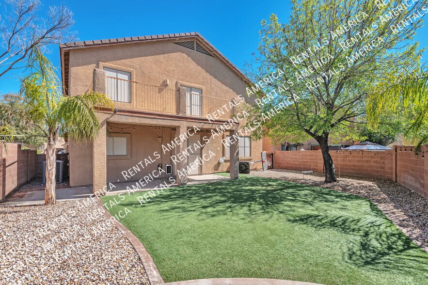 Building Photo - 8261 N Converse Ct