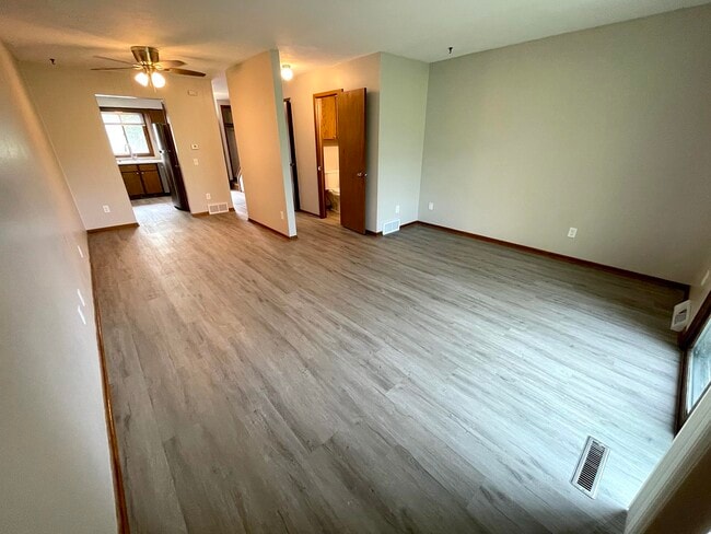 Building Photo - 214 Swanton Rd