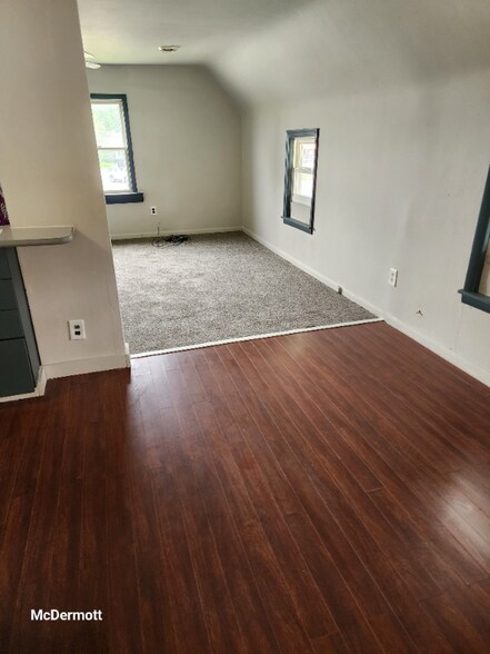 Building Photo - 155 N Ridge Rd