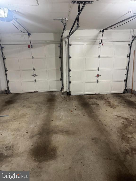 Building Photo - 2414 N Hampton Dr