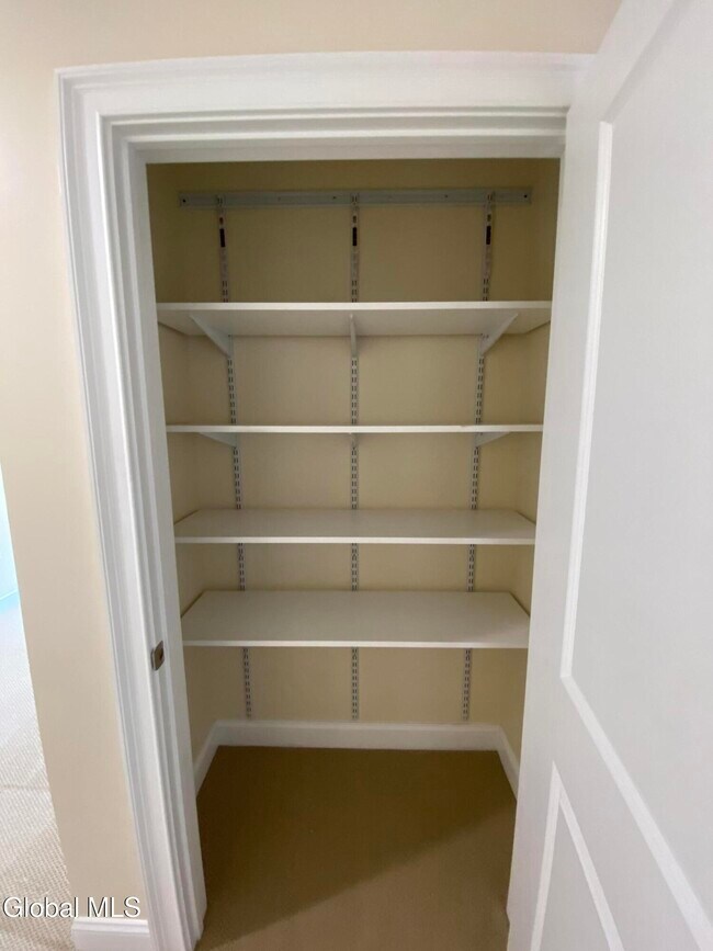 Building Photo - 74 Weibel Ave