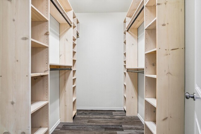 Building Photo - 17538 Monsoon Ct