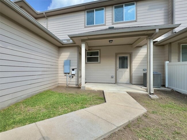 Building Photo - 713 Katmai Cir