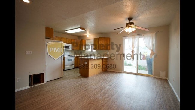 Building Photo - 3 bedroom in Provo UT 84601-1739