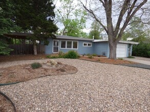 Building Photo - $0 DEPOSIT OPTION. 2 BEDROOM 1 BATH, XERISCAPED YARD CLOSE TO BELMAR, O'KANE PARK AND ST ANTHONY'S!