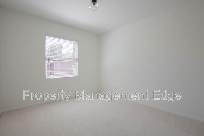 Building Photo - 31804 Bottle Brush St