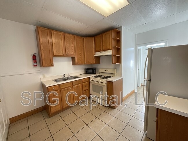 Building Photo - 260 W Jackson St