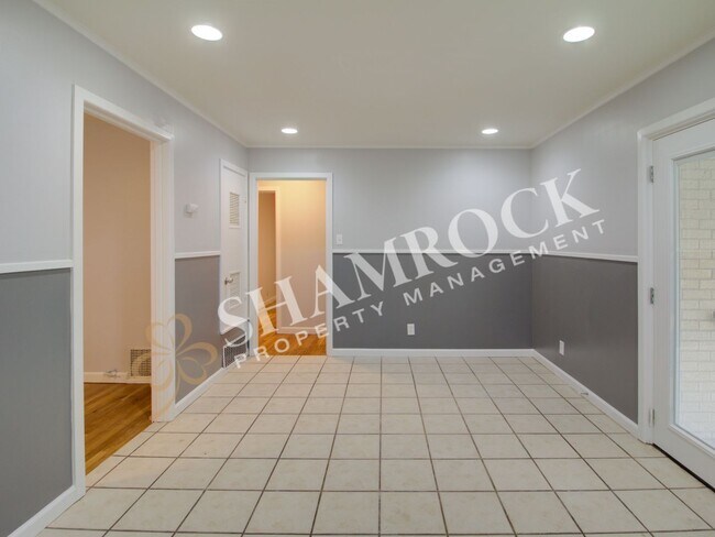 Building Photo - 3 bedroom home in Waco!