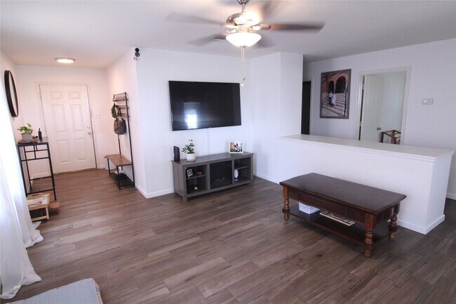 Building Photo - 5521 War Admiral Dr