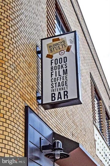 Building Photo - 1521 27th St SE