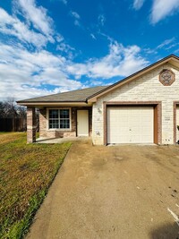 Building Photo - 3bd/2bd in Troy, TX