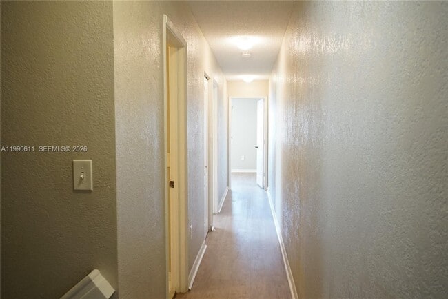 Building Photo - 331 NW 82nd Ave