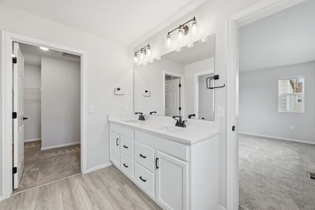 Building Photo - $2,740.95 with $300 off the first month's rent, 3 Beds - 2.5 Bath, Single Family Home in Dr Monum...