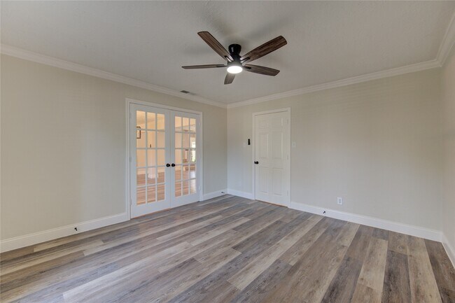 Building Photo - 9115 Taidswood Dr