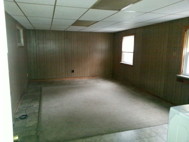 Building Photo - 999 Churchtown Rd