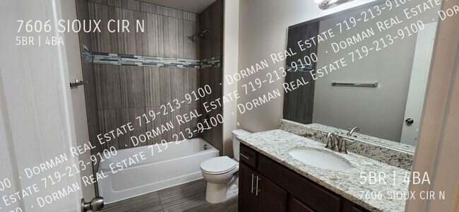 Building Photo - 7606 N Sioux Cir