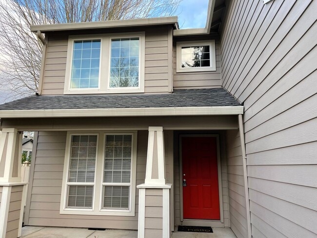 Building Photo - Adorable 4 Bedroom 2.5 Bath Home in Fisher's Landing! Fully Fenced Backyard! Mountain View High S...