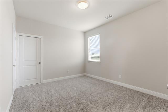 Building Photo - 612 Rain Barrel Pl